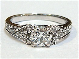 リフォーム後 pt900 0.3ct ブランドジュエリータイプ